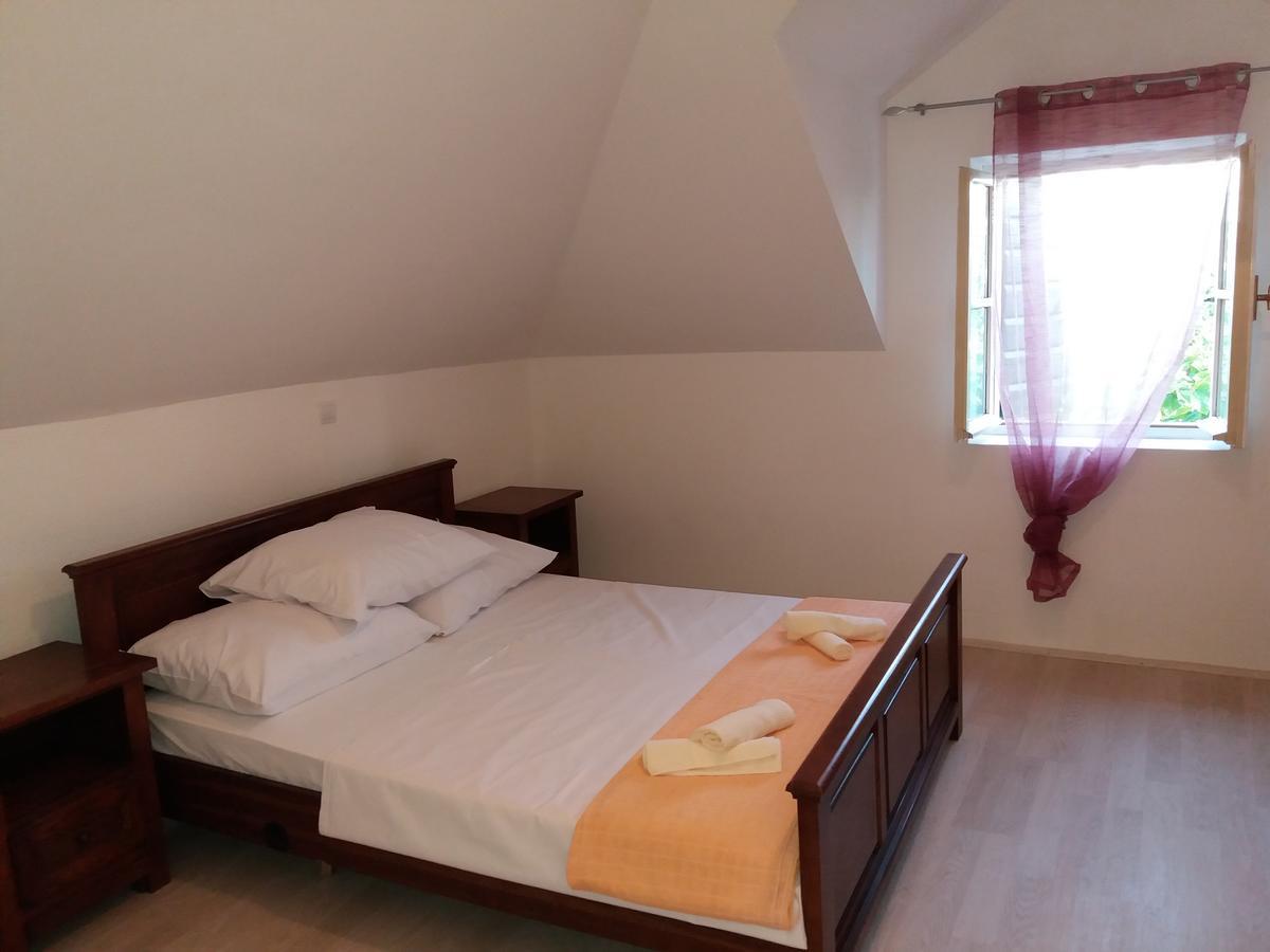 Apartman Marina Krvavica Exterior foto